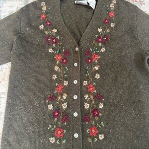 Erika studio  granny core vintage  Floral Embroidered Cardigan cottage core